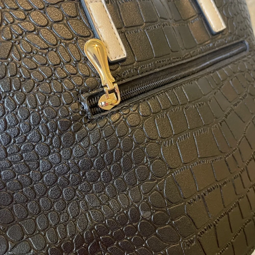 Black Croc Embossed Structured Tote Bag White Handles Top Handle Office Bag OS